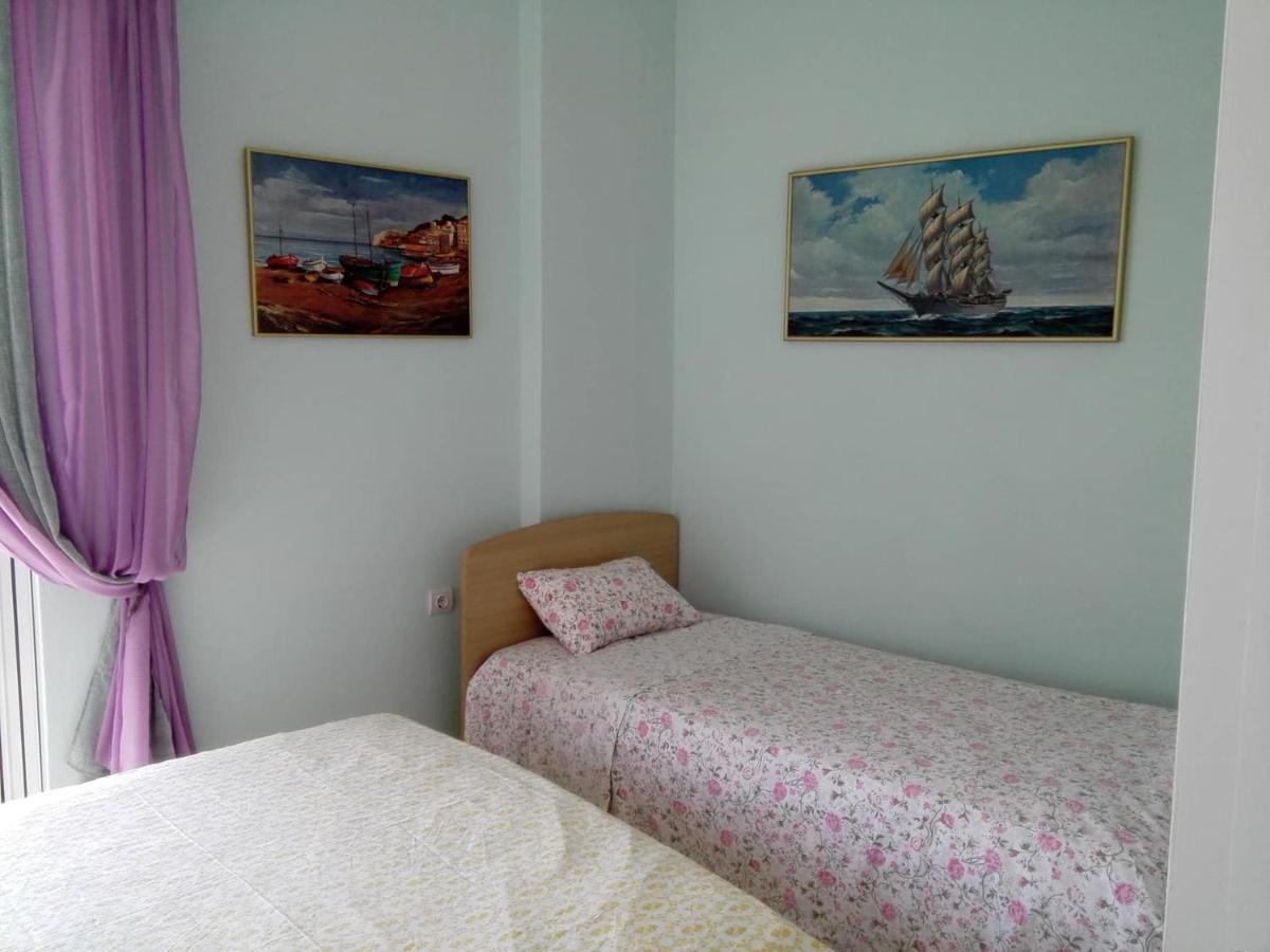 Appartement Μαγευτικο Ηλιβασιλεμα Μαρμαρι Ευβοιας à Marmari  Extérieur photo