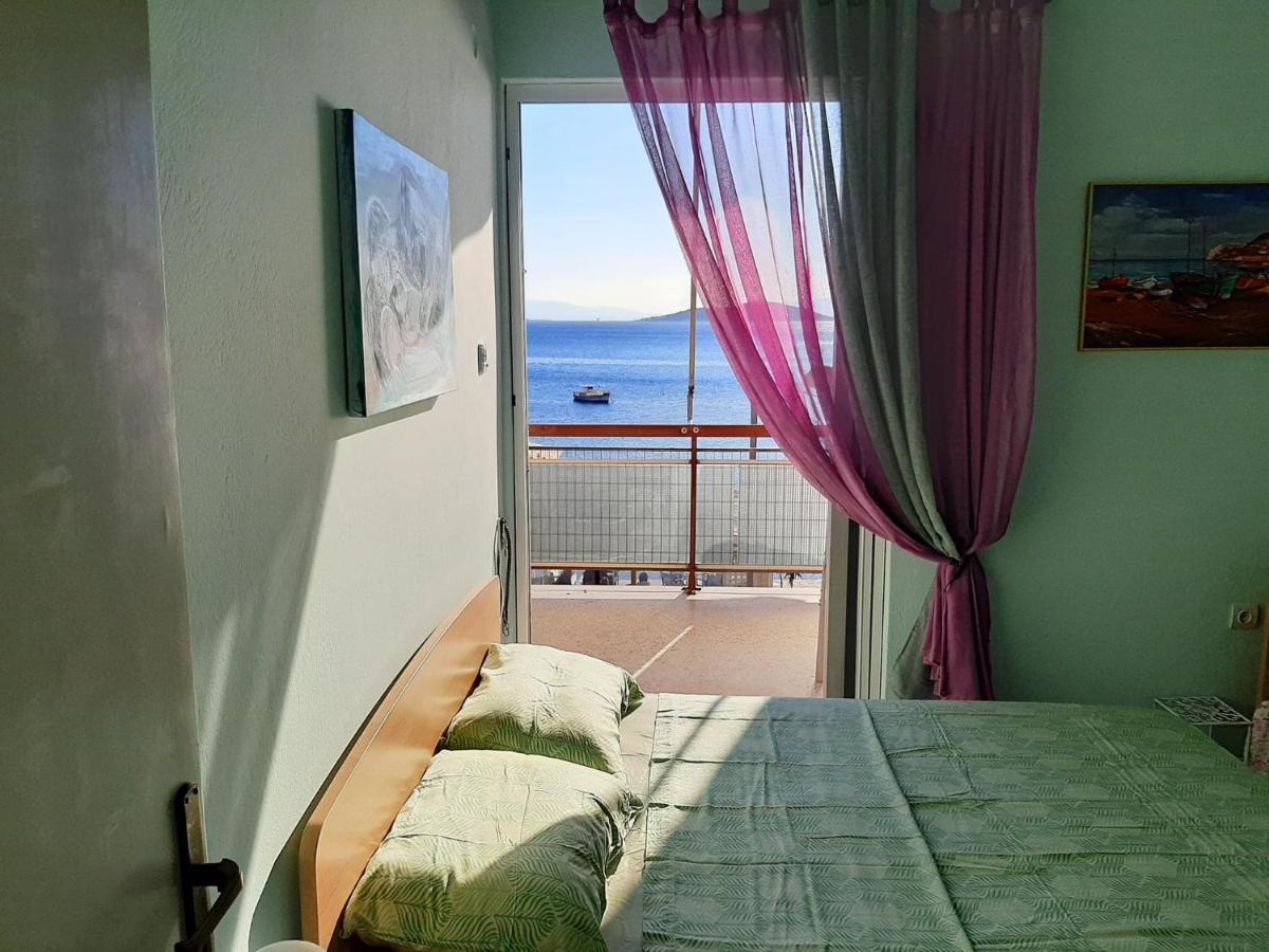 Appartement Μαγευτικο Ηλιβασιλεμα Μαρμαρι Ευβοιας à Marmari  Extérieur photo